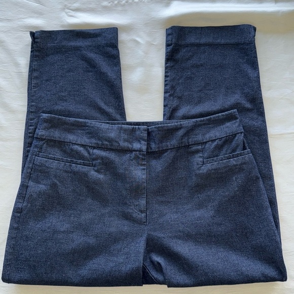 Ann Taylor Dark Blue Chambray Denim Cropped Trousers Flat Front Preppy Classic - Picture 8 of 12